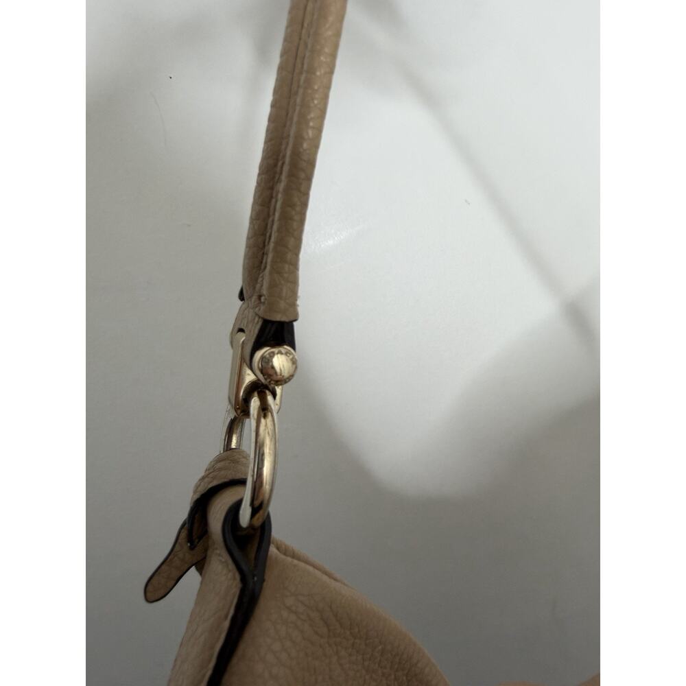 Coach Handbag Scout Hobo Bag Tan Top handle & Removable shoulder strap - Picture 7 of 15